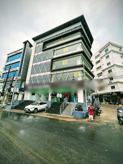 Hyderabad based premium medical diagnostics lab associated with an American R&D Lab for sale.