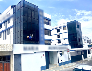 Established Quito hospital operating 36 years, offering comprehensive medical services, inpatient beds, and emergency care.