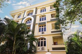 Hotel opportunity with 24 rooms and high occupancy for full sale in Banjara Hills.