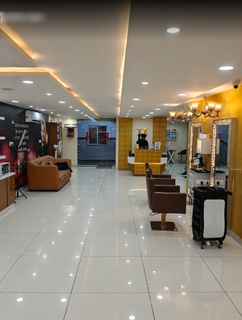 Premium unisex salon in South Bengaluru serving an elite clientele, available for full sale.