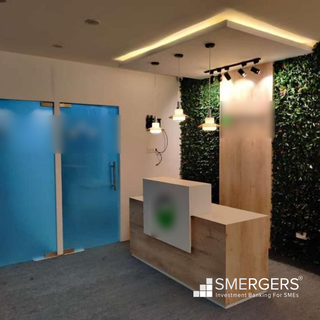 Skin and hair clinic receiving 12-15 daily patients located in a prime location for sale.