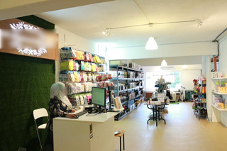 Malaysia-based retail business of baby & kids products with an online platform for sale.
