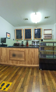 High-profit service business operating a school catering and coffee shop, seeks investment for expansion.
