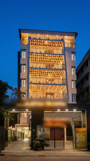 Udaipur leasehold hotel with 39 rooms, banquet facilities, and multiple hospitality revenue streams.