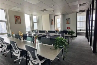 Professional game localization provider offering translation, LQA, voice-over and customer support with 10+ clients.