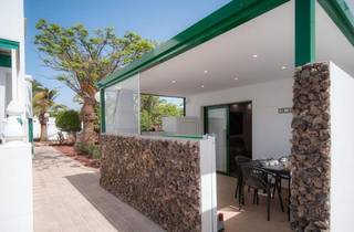 Spanish company operating 2 licensed Lanzarote holiday rentals seeking full business sale.