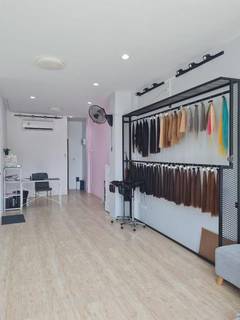 For Sale: Hair extensions studio which specializes in multiple hair care procedures.