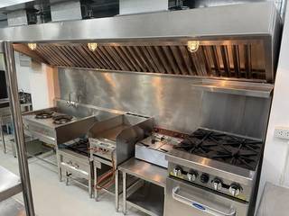 Top-notch kitchen equipment and systems in Bangkok for sale at a fraction of its worth.