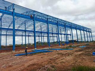Integrated Indonesian EPC and fabrication company seeking strategic investment for industrial expansion and project scaling.