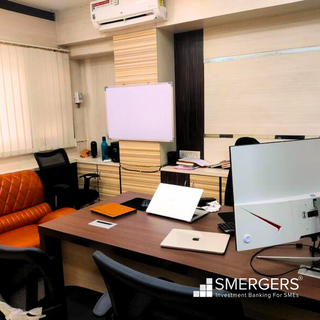 Established Surat-based stock market training institute seeks investor for strategic expansion and growth.