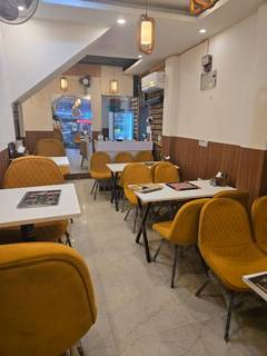 Running café in DLF Phase 3 with steady footfall offered for full sale.