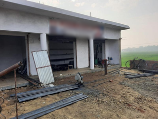 Bihar-based welding shop specializing in fabricating gates seeks a loan to expand its business.