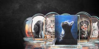 Company selling sand art and sand portraits in Vietnam, receiving 15-25 orders per month.