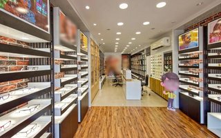 Investment opportunity in optical stores expanding across India with 14+ stores in operation.