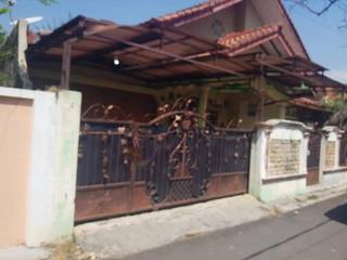 Newly-established Indonesian contractor executing government genset project, seeking project completion funding.