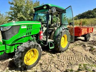 121ha in Douro Protected Origin Denomination area, with vineyard and almond grove.