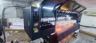 Explore investments in a printing and fabrication business involved in branding/visibility work with established clients.