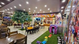 For sale: Family-friendly breakfast and lunch restaurant with 60 seating capacity and higher-footfall during weekends.