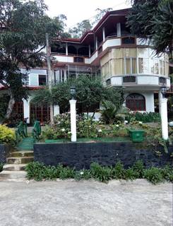 For Sale: Hotel property in Bandarawela with rooms, halls, restaurant and bar.