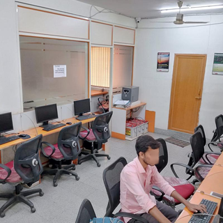 Spacious CAD training institute (mechanical CAD, civil CAD, electrical CAD) in Yelahanka is for sale.