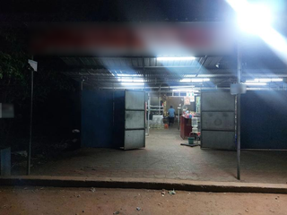 Full sale of a popular cafe specializing in vegetarian cuisine, located on busy Theni-Dindugal highway.
