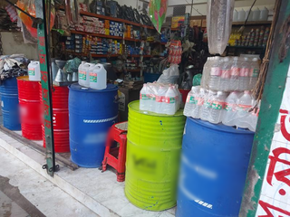 Partial stake sale opportunity in a profitable lubricants venture with strong demand facing cashflow issues.