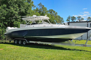 Well established boating tour company offering guided leisure experiences.