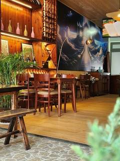 Invest in a unique Mediterranean restaurant in Dalat, Vietnam with 20-30 daily customers.