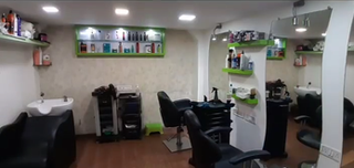 For Sale: Salon located in a prime area receiving 8-10 customers daily.
