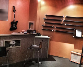 Optical business based in Boston having 2 stores, and receiving 8-10 customers on a daily basis.
