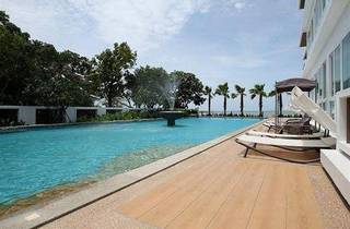 Acquire an exclusive 101-room, prime location Pattaya beachfront hotel with strong appreciation potential.