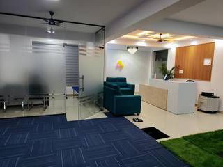 For sale: Newly established physiotherapy clinic, currently treating 3–4 patients daily, with growth potential.