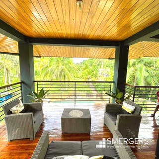 Hotel with 7 rooms located at the famous chocolate hills seeks investment.