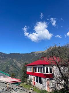 Investment opportunity: Partial stake available in a mountain hotel with 9 cozy accommodations.