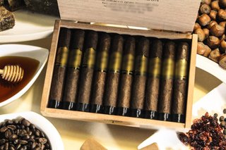 Cigar manufacturer with trademarked brand and 300k/month production capacity seeks funds.