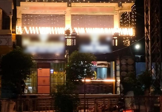 Kalwakurthy-based restaurant with diverse Indian and Chinese menu and a daily average footfall of 120.