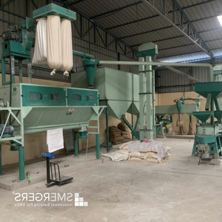 For Sale: Atta chakki mill with only 1.5 years old equipment and 500 kg/hour output.