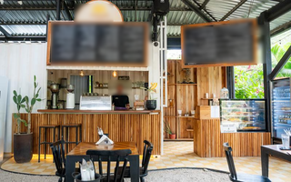 Popular 4-restaurant marketplace in Santa Teresa, Costa Rica for sale.