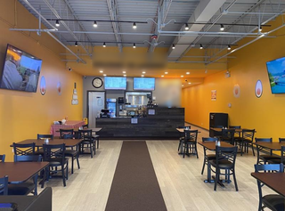 Fast casual breakfast restaurant with a seating capacity of 25 and great customer reception for-sale.