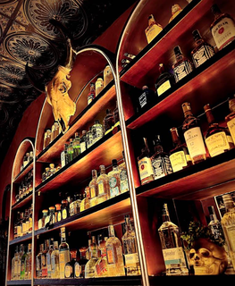 For sale: Well-established and highly successful cocktail bar in the heart of Cartagena.