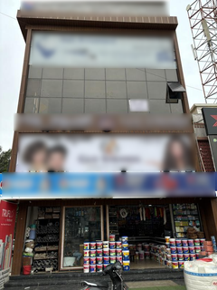 Unisex salon in Bengaluru available for full sale, with a steady clientele and assets included.