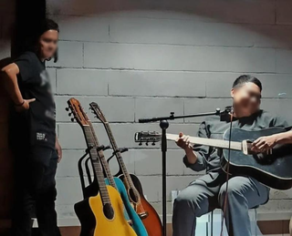 Bandung-based guitar manufacturer crafting solid-top guitars for musicians, sold via store and Instagram, seeks investment.