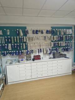Dental equipment dealership with a strong client portfolio of 1000+ clients.