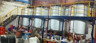 Manufacturing business producing automotive and industrial lubricants with 20,000-litre daily capacity seeks investment.