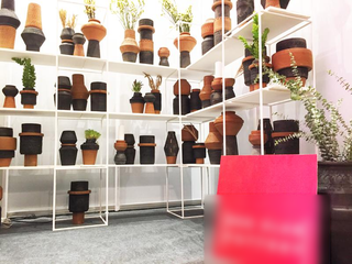Business that designs and manufactures pottery items with a production capacity of 5,000-8,000 pieces/month.