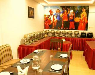 Fine dining restaurant serving veg and non veg dishes generating a sales of INR 18,000 daily.